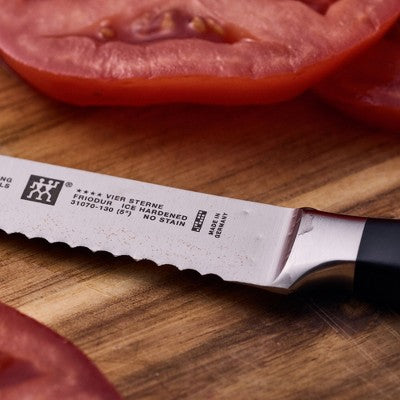 ZWILLING Four Star 5-inch Serrated Utility Knife