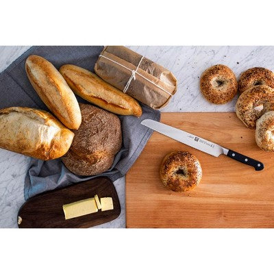 ZWILLING Pro 9-inch Z15 Bread Knife